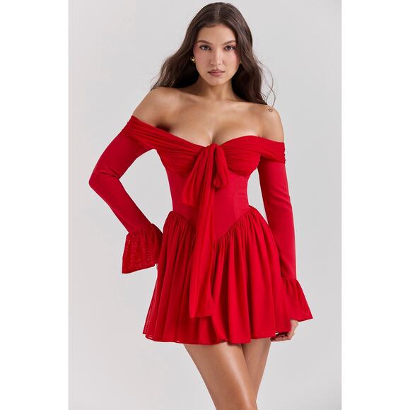 House of CB Alana Scarlet Off Shoulder Dress - Picture 2 of 4